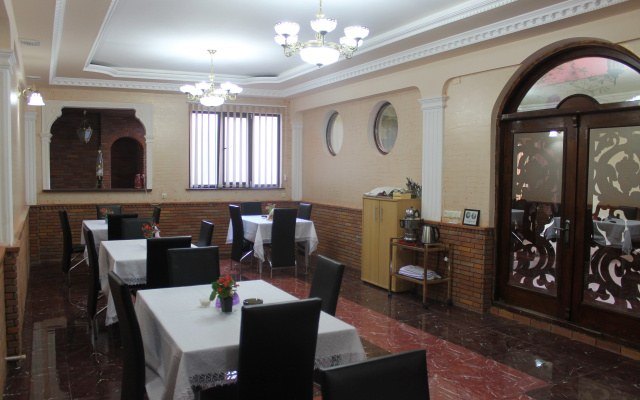 The dining room where breakfast is served